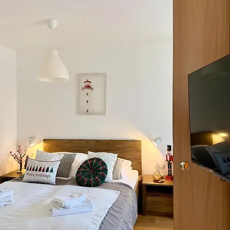 Al-dom Przy Plazy Ii Kolobřeh